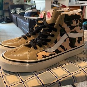 Vans Sk8-Hi suede & canvas NWOT